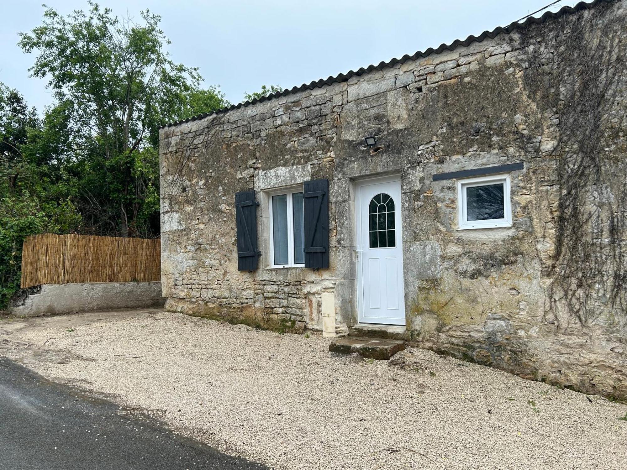 Studio Nanteuil-en-Vallee Bagian luar foto